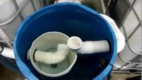 Filtre de réservoir pour l'élevage de poissons.